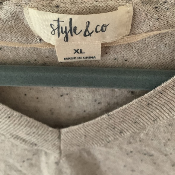 Hi-lo top - Picture 2 of 6